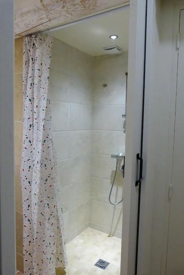 L'Atelier D'Andre Appartement Beaumes-de-Venise 0*,